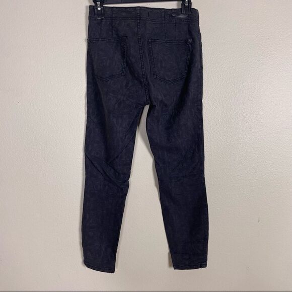 Pilcro & The Letterpress | Anthro Grey/Blue Patterned High Waisted Skinny Pants - Picture 3 of 10